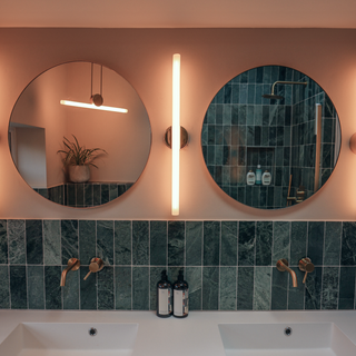Your Guide To Bathroom Lighting: 5 Essential Tips