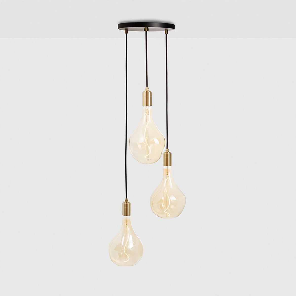 Glass triple pendant light 2025