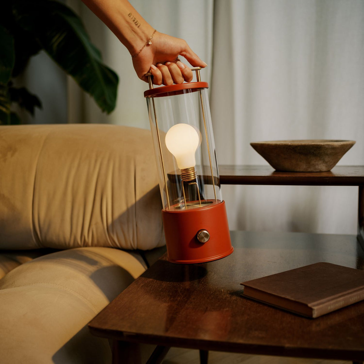 The-Muse-Red-Lifestyle3- The-Muse-Red-Lifestyle3-