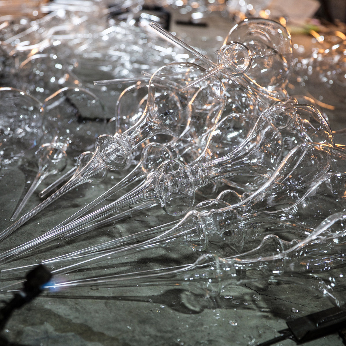 Tala Mouth-Blown Glass Manufacturing Process – Handcrafted Precision for Premium Lighting Design