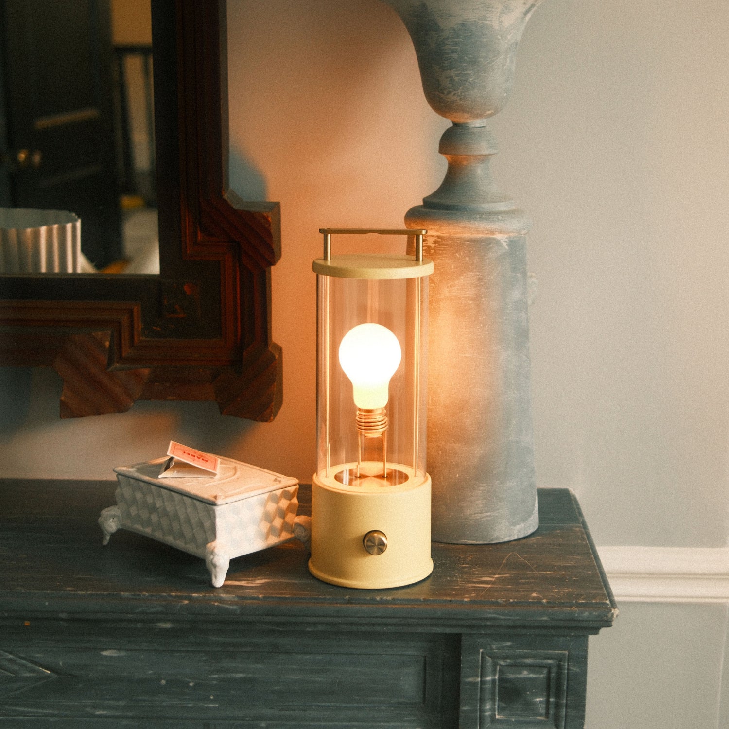 The Muse 2.0 | Rechargeable Portable Lamp | Up to 30hrs | Tala