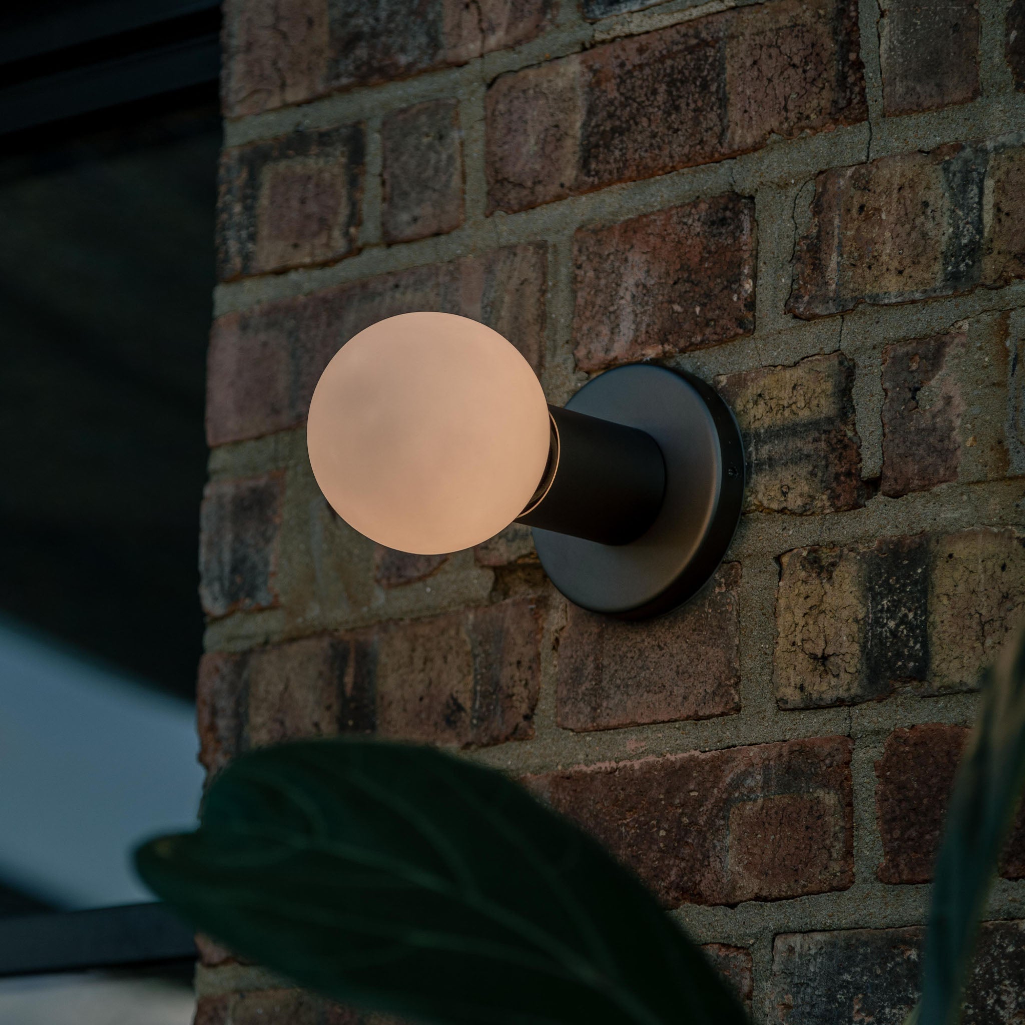Wall ball light hotsell