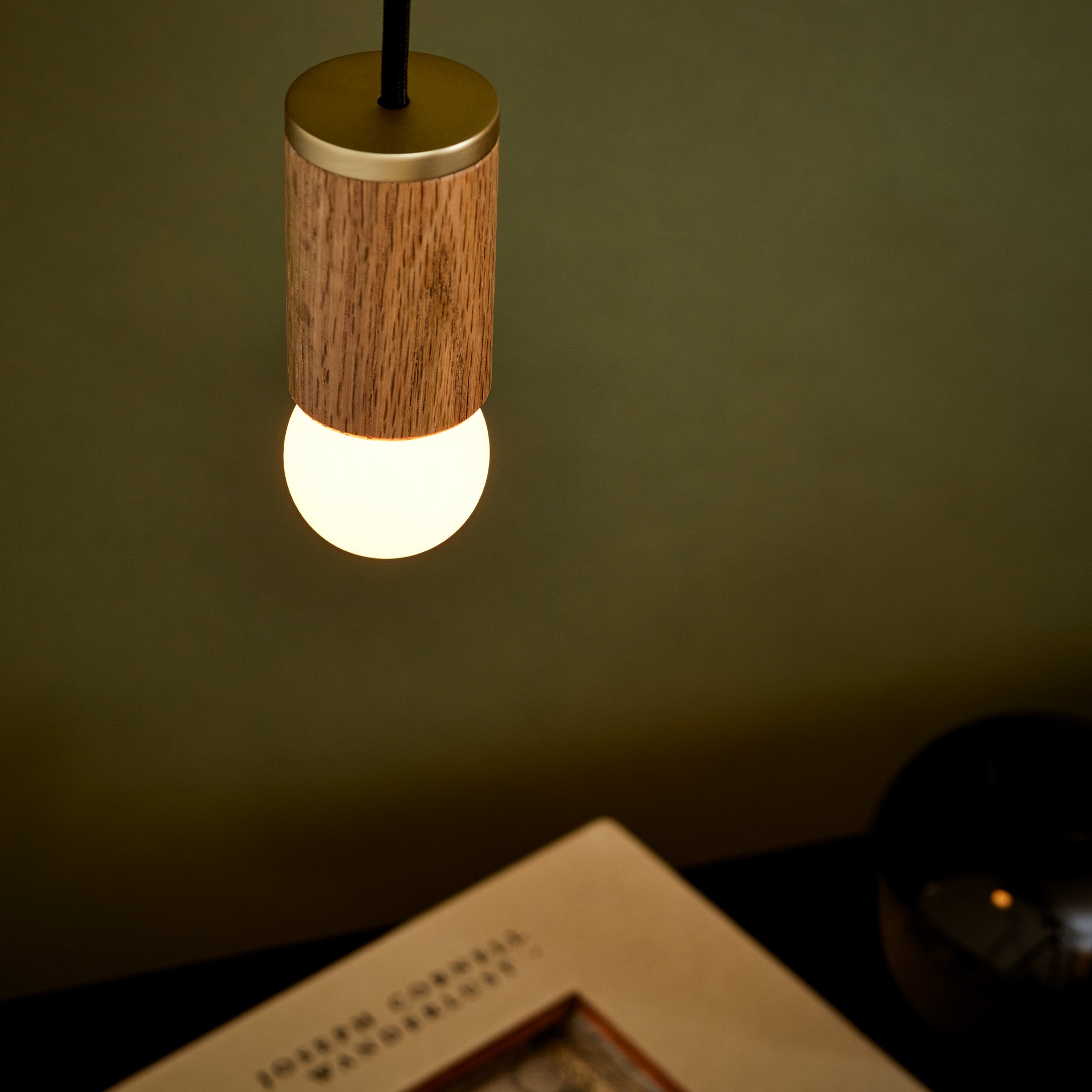 Sphere I Dim-to-Warm LED Bulb - Thumbnail 4