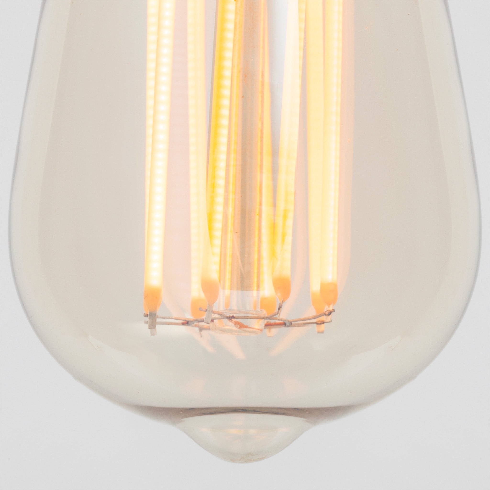 Led squirrel cage bulb outlet